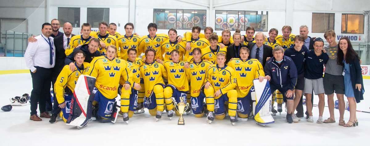 HlinkaMemorial's tweet photo. BMG: 🇸🇪❌🇫🇮 4:3

3rd @swehockeyse
4th @leijonatfi https://t.co/PysPgttR7x