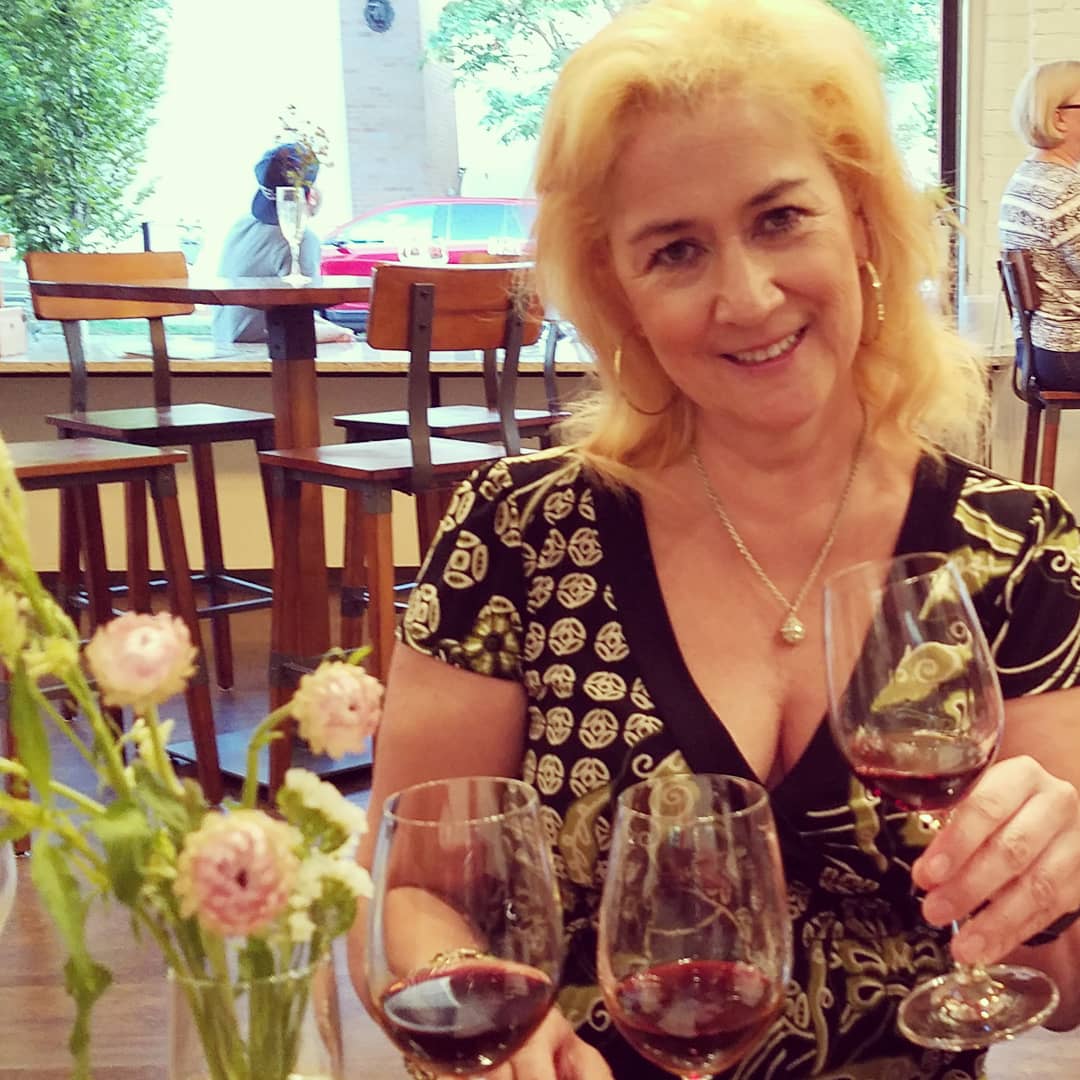 Tasting the 2017 #tempranillo, 2017 #CabernetSauvignon and 2017 #CabernetFranc from @jscottcellars in #EugeneOregon.  #wmc2021 #wmc21 #wine #redwine #cabernet  #oregonwine #winelove #wineaddict #winegeek #wineoftheday #winelover