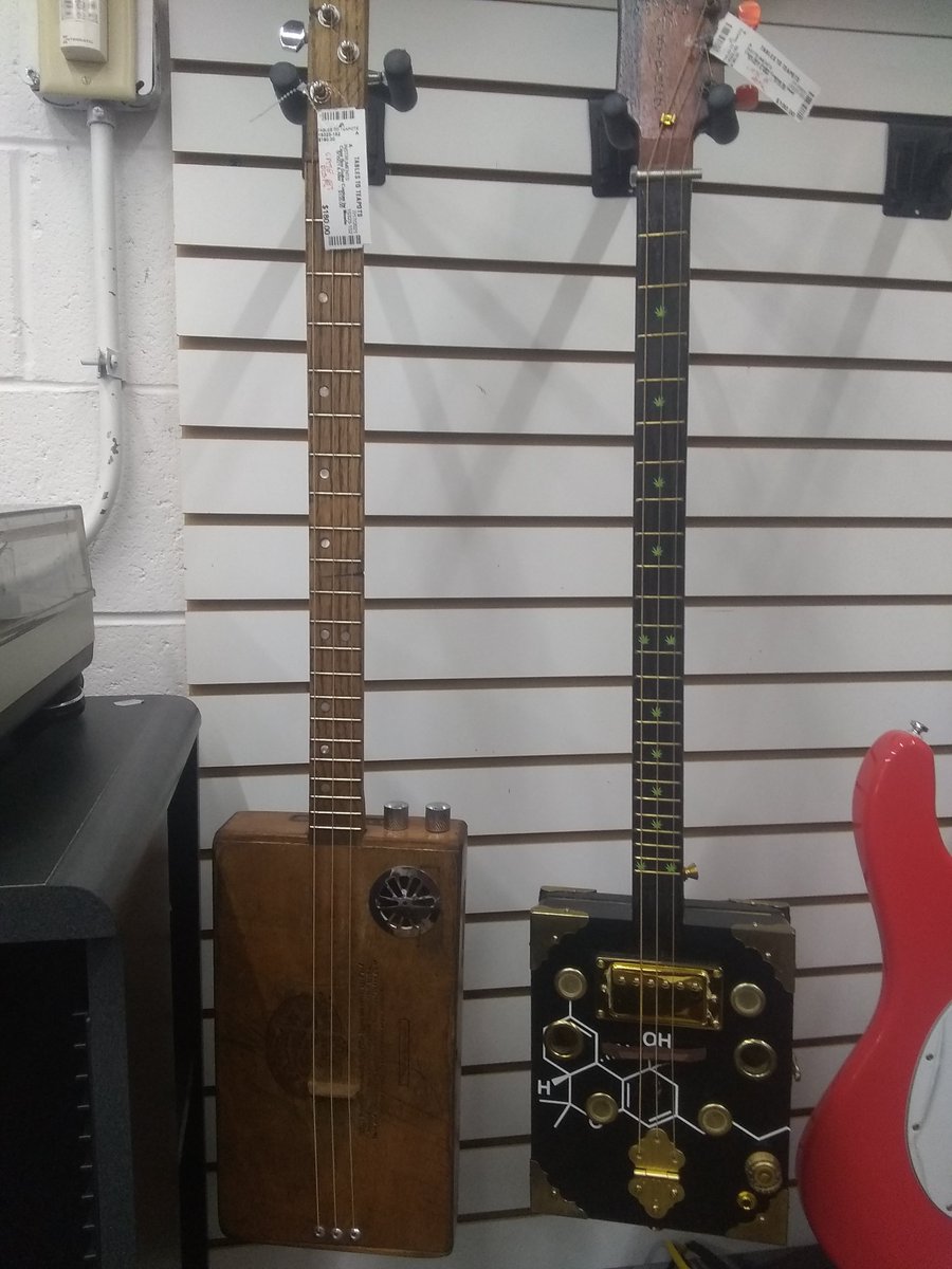 ⛯ Night of the Living Chester tweet media