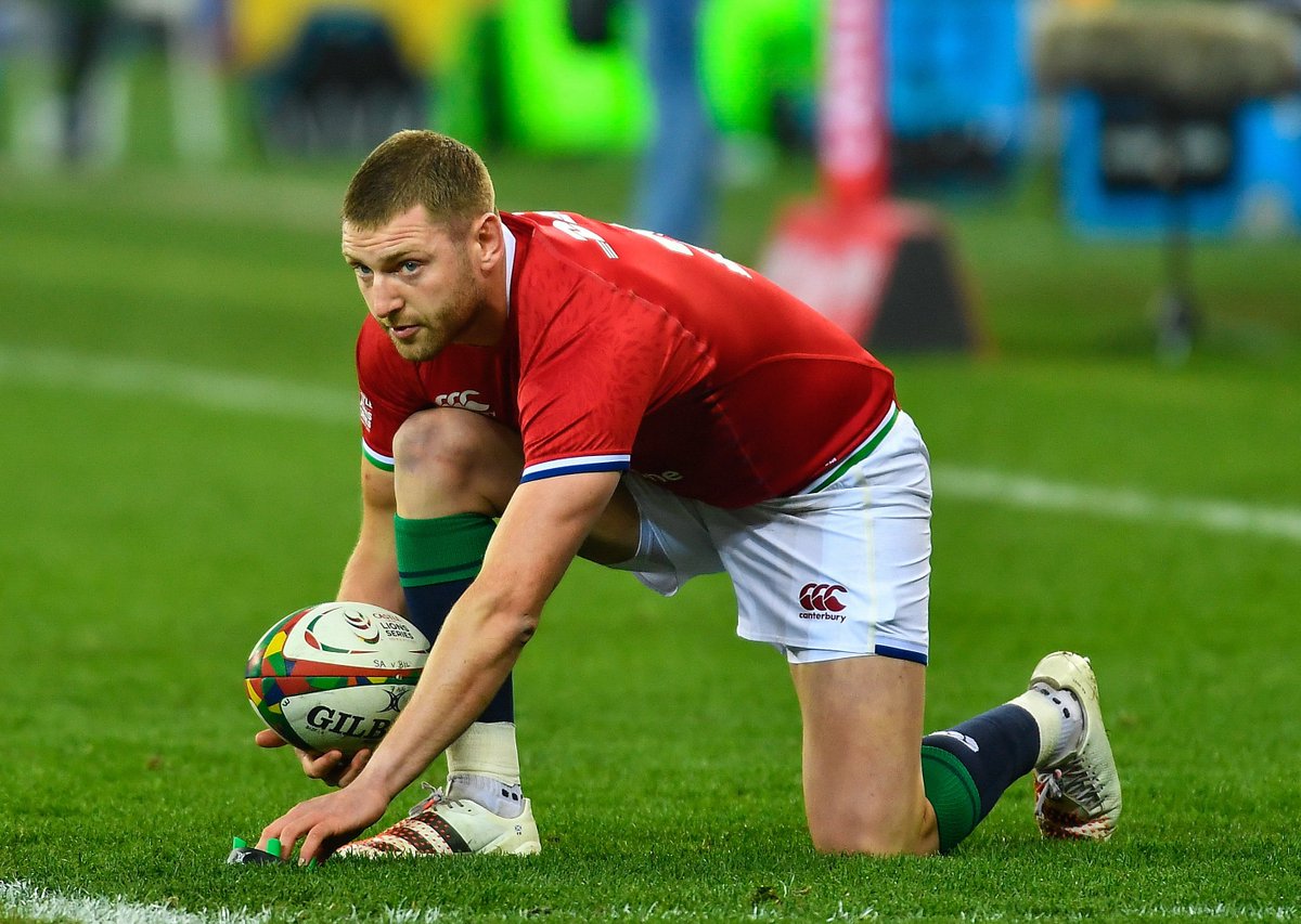rugbyontnt's tweet photo. Finn Russell appreciation tweet 👏

#LionsRugby https://t.co/VzNBsxlbJL
