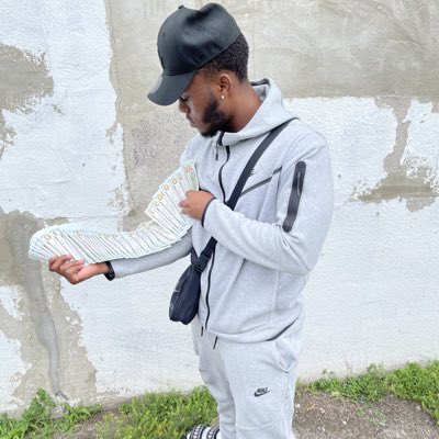 Yuungzaee's tweet photo. #NewProfilePic https://t.co/iawhI4HQVu