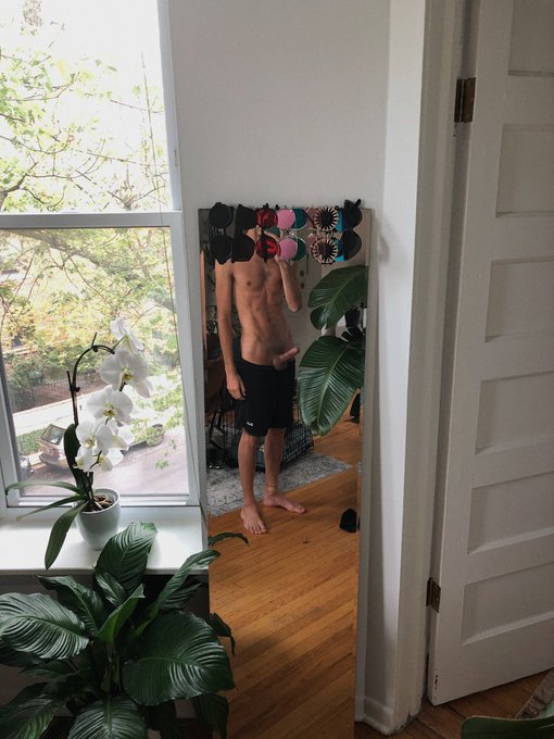 Haven&rsquo;t done an Insta vs. Twitter in a while https://t.co/3aa7CAMTqT