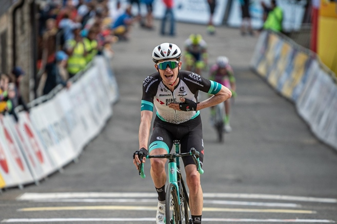 ProCyclingInfo's tweet photo. π Our congrats to the winners yesterday 08/6th at:
π΄ββοΈ@VueltaBurgos 4th st @sebasmolano_
π΄ββοΈ#ArticRace 2nd st @Laaasu
π΄ββοΈ@VoltaPortugal 3rd st #KyleMurphy
π΄ββοΈ#CzechTour 2nd st @nick_schultz5
π΄ββοΈ@TourSavoieMB 3rd st @CepdaAlexander
π΄ββοΈ#TourOfSzklerland 3rd st @AndreaGuardini
ππ₯πΎ https://t.co/MztKgspKvm