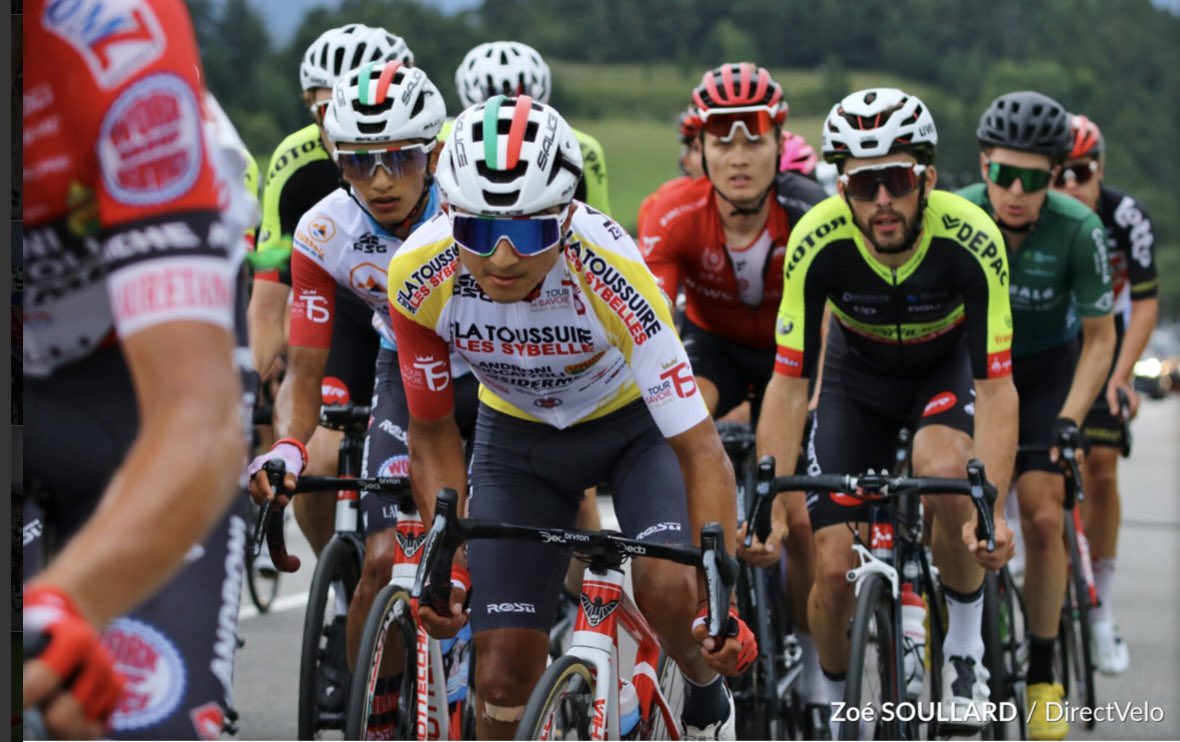 Supimos defender este jersey de líder . Gracias a todos los chicos que hicieron un trabajo estupendo . Mañana última etapa de este @toursavoiemontblanc vamos  a luchar hasta el final para poder llevarnos el título.
@androni_sidermec