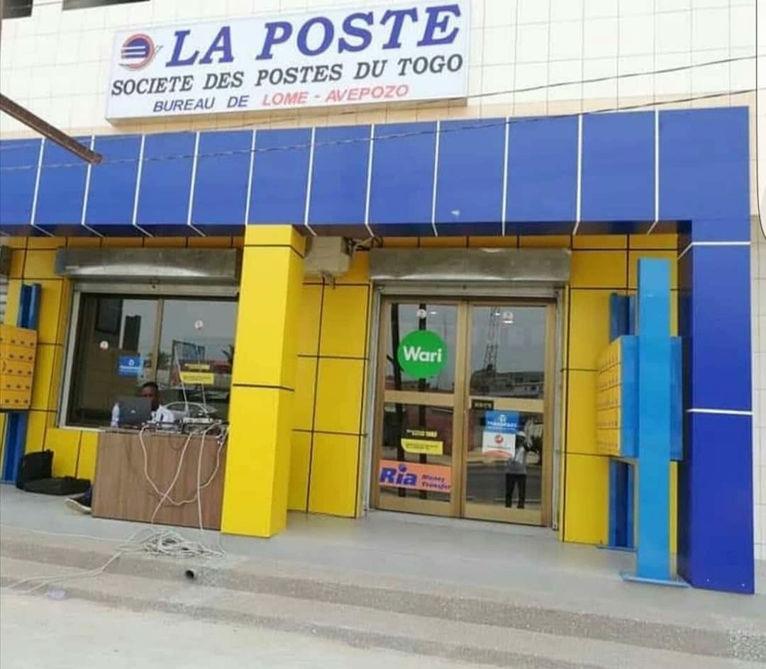 LaPosteTG's tweet photo. Bonne soirée😍 à tous nos🙍♀️ clients👨🦱d'Avepozo ☺️
#laposte #togo #Avepozo #TransfertDargent #Operations #CompteCourant #CompteÉpargne #boitepostale #AchatdeTickets #BusLeCourrier https://t.co/VYQKX4F58Q