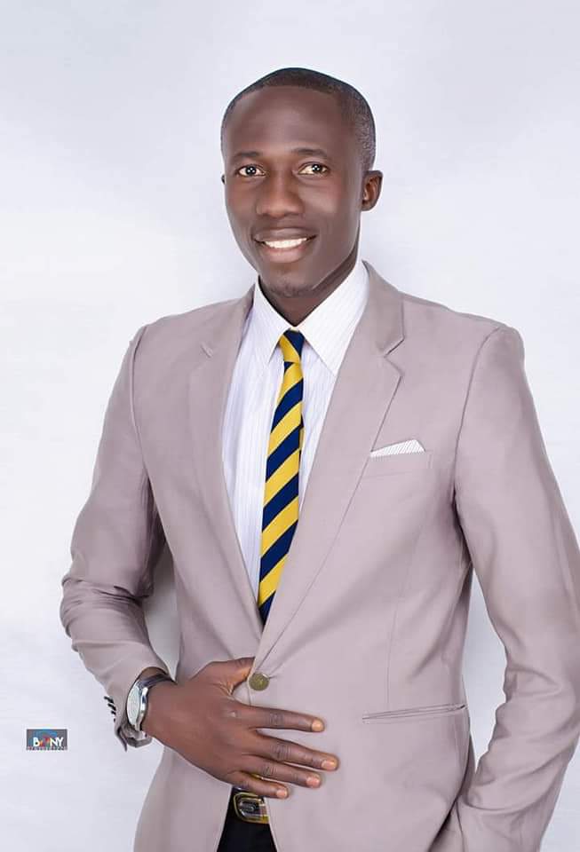 victorchigbuU's tweet photo. RETWEET: Today is supposed to be his birthday but he, Musa Kingsley is still missing ππ . He was the former President of National Association of Catholic Corps members (NACC) - Abuja Chapter.
#LetsFindKingsley
.
.
#BBNaijaSeason6 #BBNaija #MissingPerson #NACC #NACCAbuja #NYSC https://t.co/4YEBkSIedS