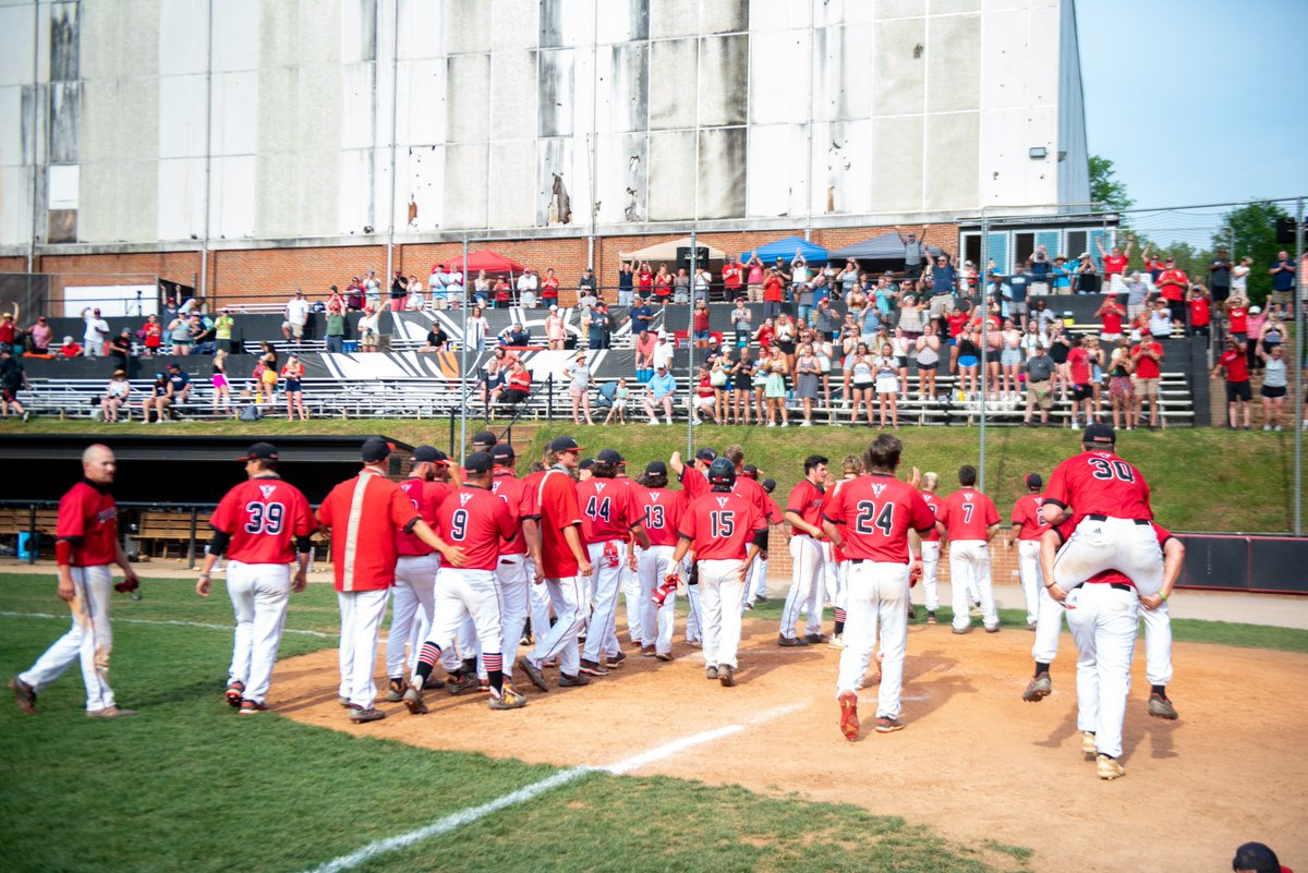 LynchburgBaseBl's tweet photo. The Boys Are Back In Town!!

Fall Classes start Monday!!! https://t.co/Lm8AYmU0yy