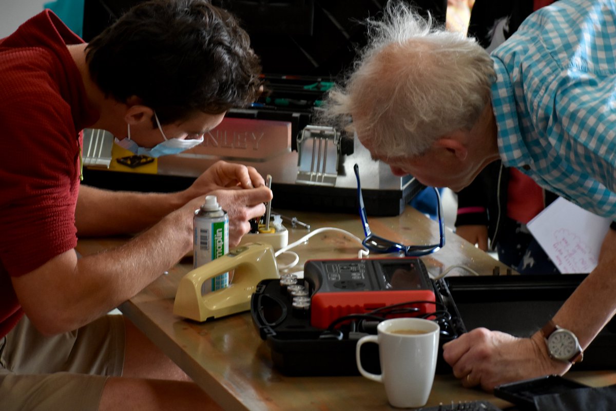 Tap into generations of expertise. Next Repair Café somewhen in September, stay tuned at salisburyrepaircafe.org/updates

#salisbury #repaircafe #zerowaste