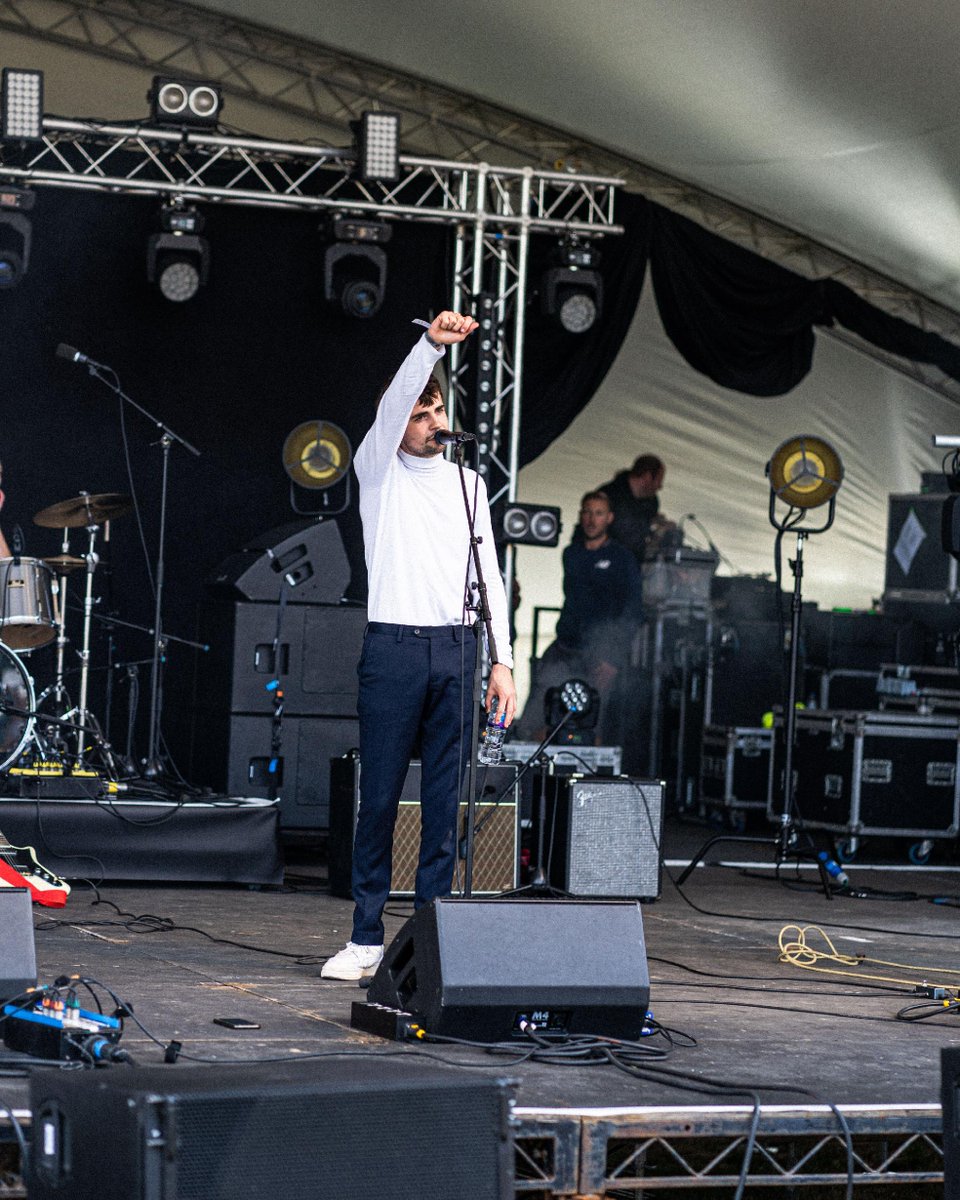 8trackrum's tweet photo. It was awesome to have @therezner boys come down to see us at @rockoysterfestival last week! ππΉ
And even better to see them live on stage π€π€π€
See you at @thehawleyarms boys! π
#rockoysterfestival #therezner #festivalvibes #rumshack #wherethemusicstarts https://t.co/5U4daVMq47