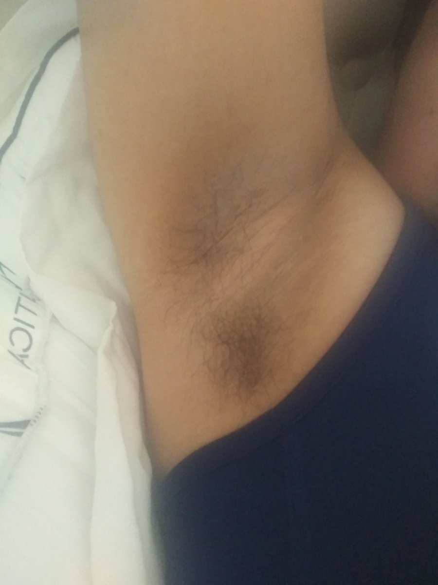 AlonsoR85340732's tweet photo. Puto ven y prueba la esencia de un auténtico macho . #machohot #axilas #sudor https://t.co/mkHRTz3lXw