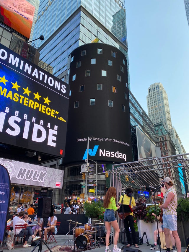 E8NtfXWXoAsUWTB?format=jpg&name=900x900