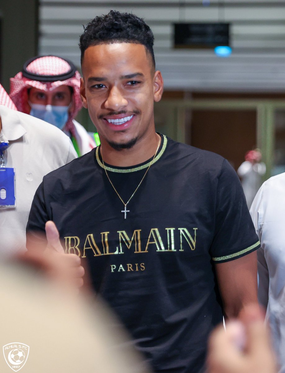 ميترو|العالمي✪ tweet media
