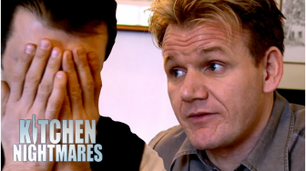 Customer Disgusted when GORDON RAMSAY Shouts at Waitress https://t.co/G2LlH4CCzh