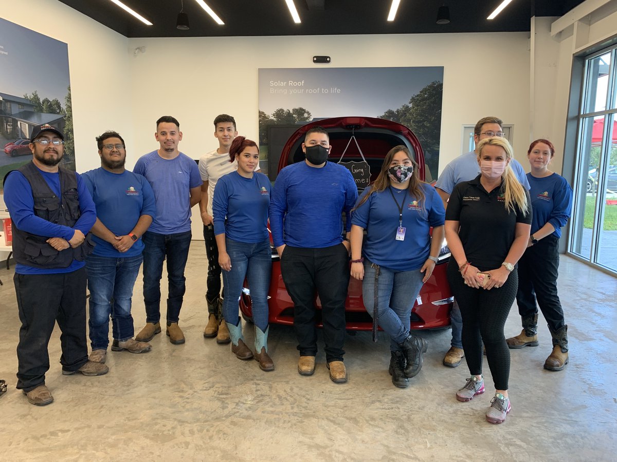 BTXBARCC's tweet photo. AND THATS A WRAP!!!🥳🥳

Our adoption event at Tesla was a HUGE success! Not even two hours in and all 15 dogs found their new homes, WOW!😱 Thank you to @JessicaTetreau, and @Tesla  for making our pups dreams come true! THANK YOU!  @elonmusk #tesla #dontshopadopt #btxbarcc https://t.co/VRcQr6eUXE