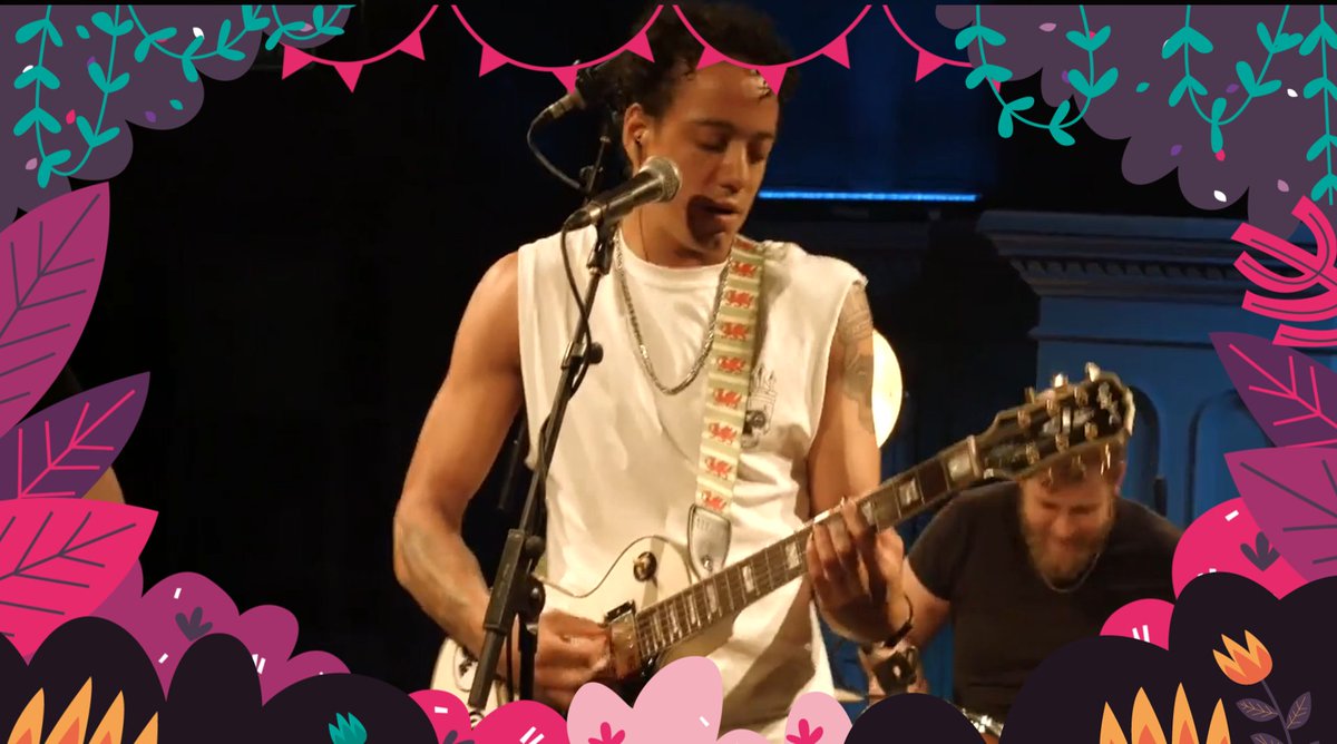 Cychwyn mewn munud ar facebook, ar-lein ac YouTube, set gyflawn gan <a href="/blackelvisdiff/">BLɅCKƎLVIS</a> o #steddfodGudd yr wythnos ddiwetha'.  Hollol wych! Premier am 21:30