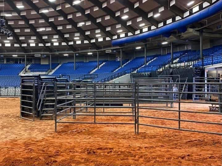 MandMSound's tweet photo. Here at the Rapides Parish Coliseum to help with some video programming. It’s looking good for Bulls, Bands, and Barrels this weekend! @liveatRPC https://t.co/WB1dkENyJp