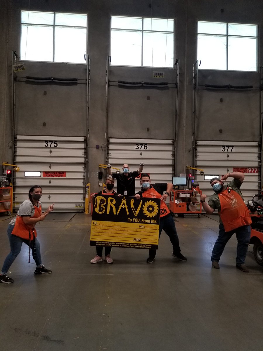 🥳🎊kicking off the first Saturday of the month for safety Saturday with a shout out to Joyce, Nicholas,  Alma, Rob, and Anthony for staying safe and following S.O.P's thank you for doing the right thing! 😎👍 <a href="/John5642K3/">John Sandoval</a> @camilo_5520 <a href="/JohnnyR_THD5642/">Johnny Ramirez</a> @ahumada_e