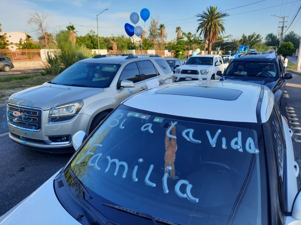 VictorMendozaL's tweet photo. Esta tarde se lleva a cabo la caravana por la familia y la vida en Hermosillo. https://t.co/tc2QgoBmXl
