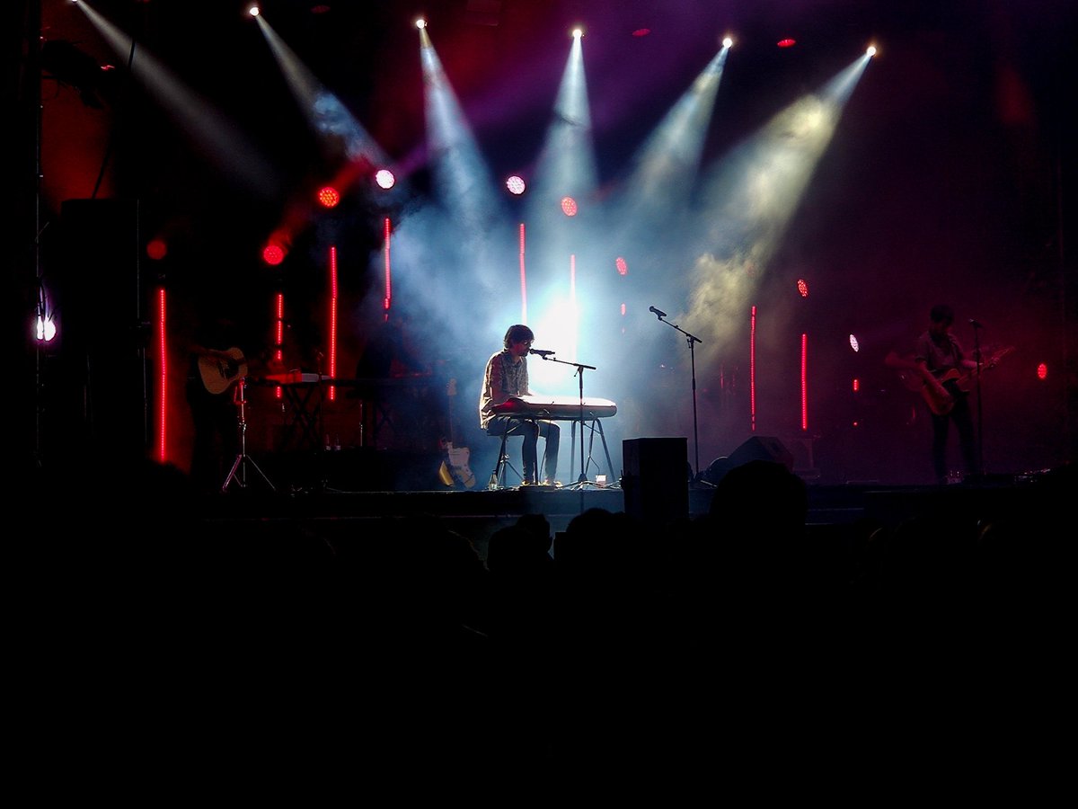 Gracias por el concierto, <a href="/lorimeyersband/">Lori Meyers</a>. Tan geniales como siempre 🥰