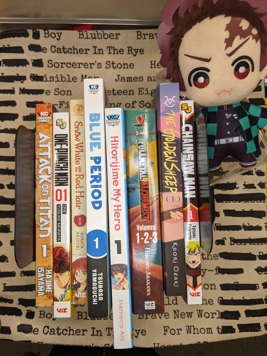 BNCranberry's tweet photo. Start a new manga series or pick up an old favorite! 🤼🤛🍎💙👬🦾🐑🐶 https://t.co/QPa0SsMe9P