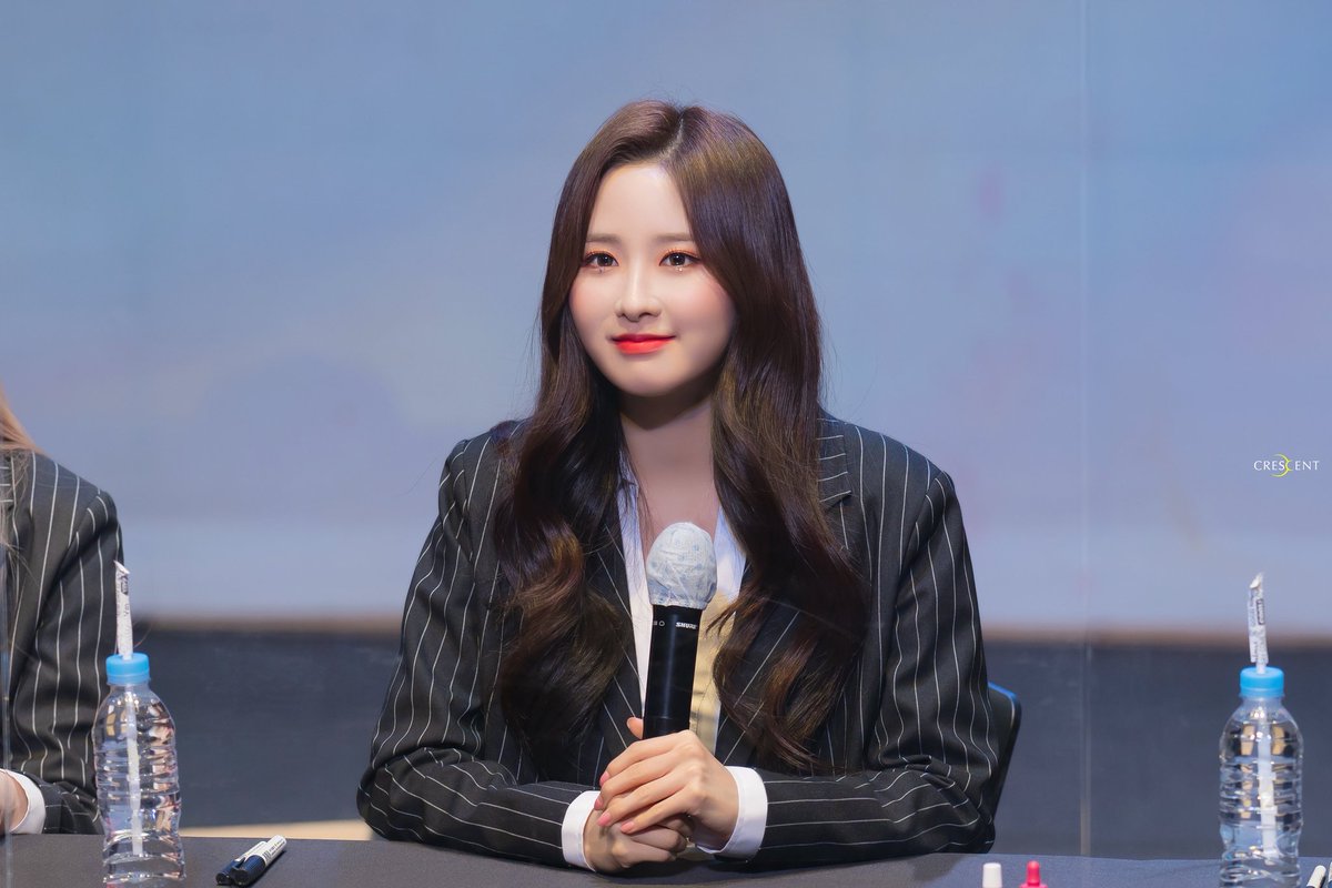 twtlunarsolar's tweet photo. ⠀ › ⠀ lunᥲr ⠀ : ⠀ solᥲr ⠀ 𓋭 ⠀ 𝓸. ⠀ 🌙 ⠀ ffıcıᥲl ⠀ ᦾ ⠀ 𝕖͟𝕧͟𝕖͟𝕟͟𝕥͟𝕤͟ ⠀ ズ     ·      #LEGENDARY_WAR  ! 

Nuestra linda Paris ya está lista para un nuevo episodio de #EP6_KINGDOM lista para apoyar a nuestros novios de #TeamATEENZ https://t.co/8DiV305prd