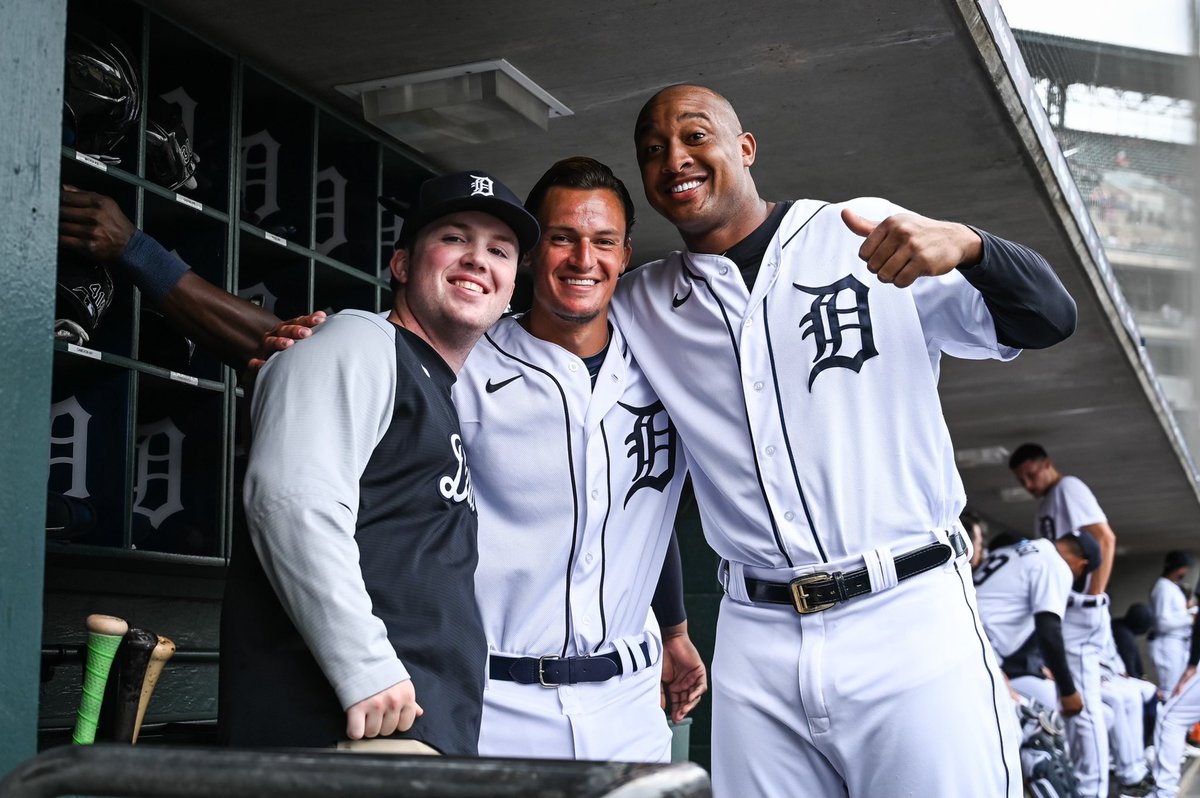frankieb660's tweet photo. Mood😀😀😀 @tigers https://t.co/c0JaZOr2KM