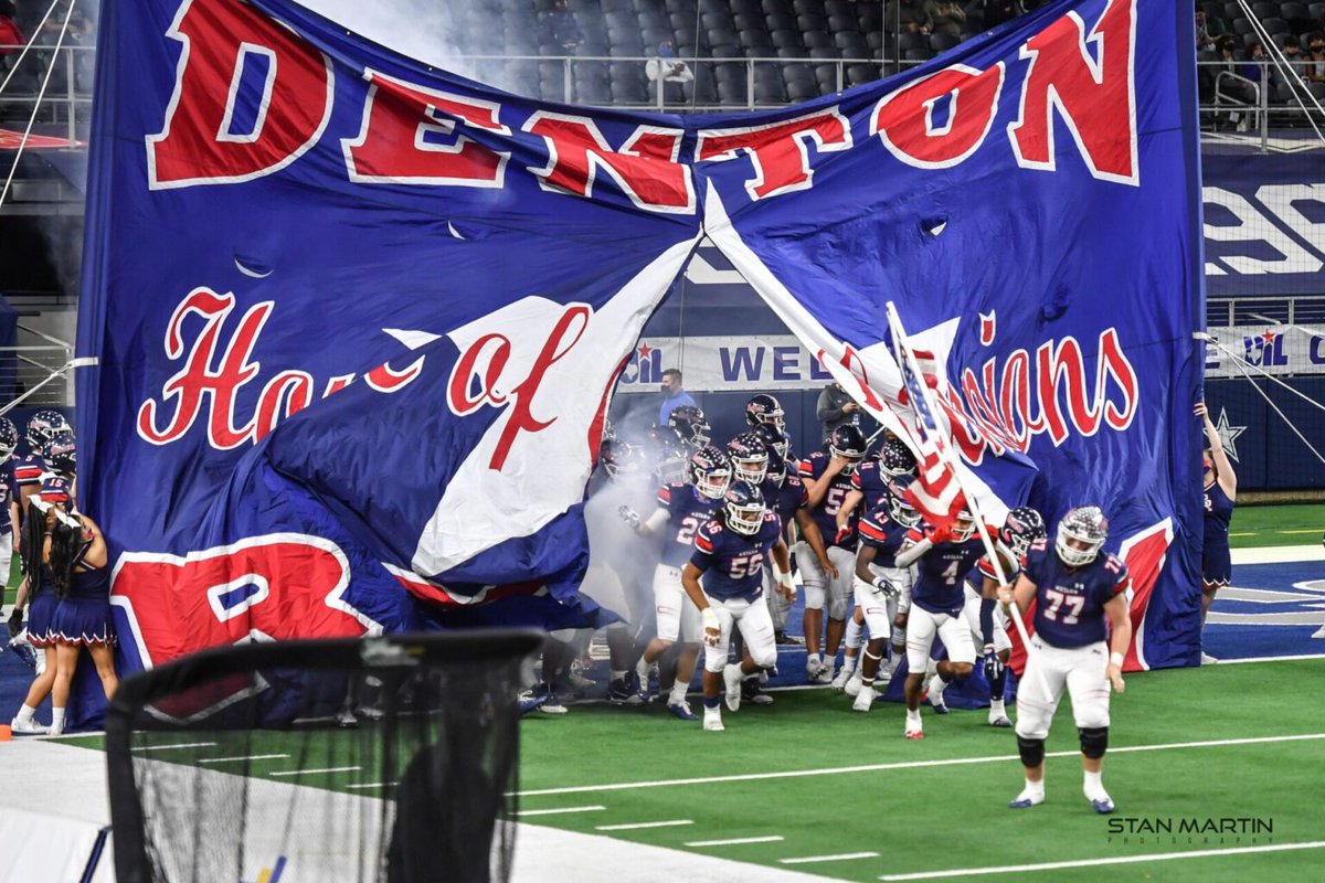 5A Division 1: Preseason Rankings:
https://t.co/KuAa7kddZi
Who can move up into this list?

1. Denton Ryan
2. Manvel
3. Highland Park
4. Frisco Lone Star
5  College Station
6. Cedar Park
7. Longview
8. Mansfield Summit
9. Colleyville Heritage
10. CC Veterans Memorial https://t.co/ClaToxti2z