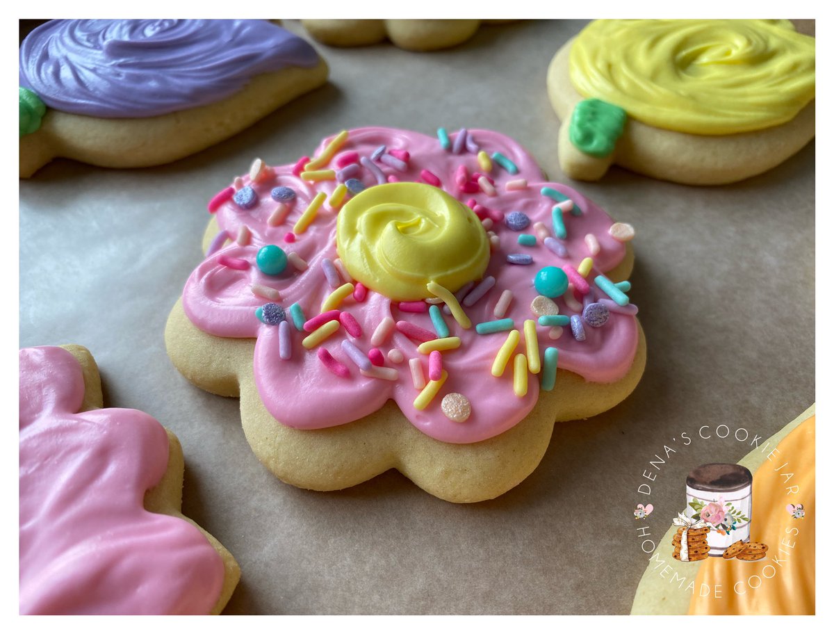 denascookiejar's tweet photo. 🌸 Flower Cookies! 🌸 https://t.co/TLMnysPLE6