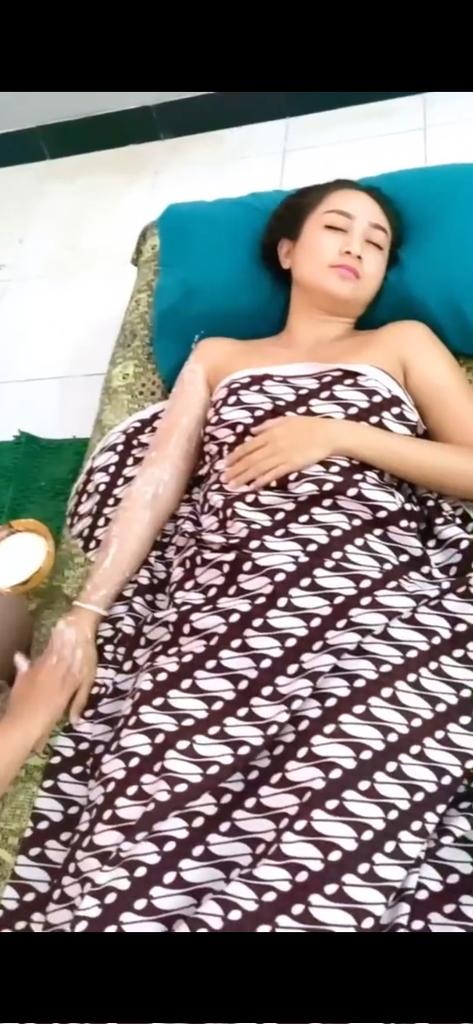 Shaly Deswati (@shalydeswati) on Twitter photo 