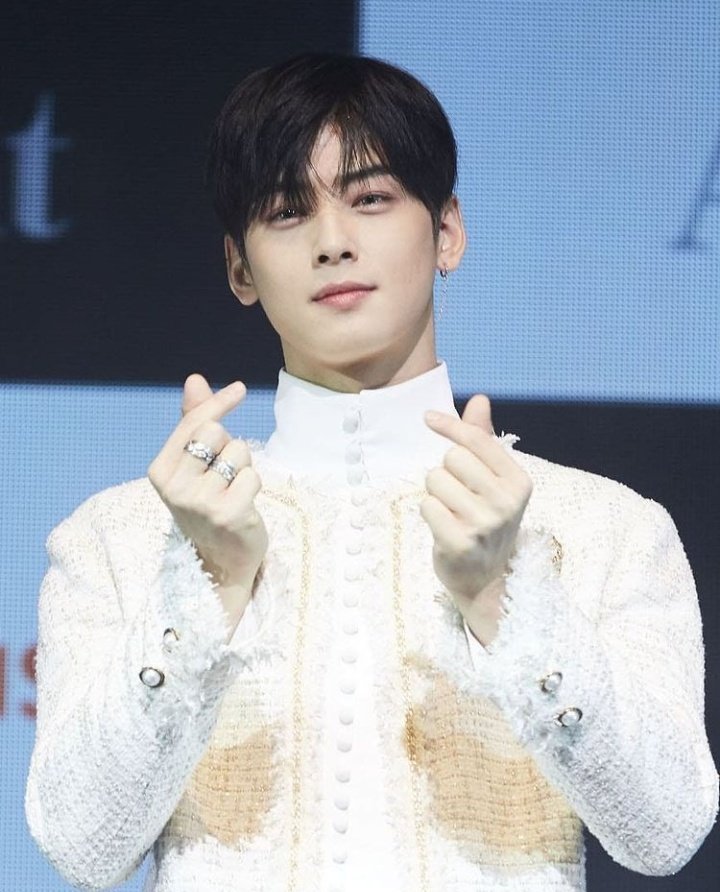_Astrally_'s tweet photo. ✴𝐴𝑠𝑡𝑟𝑎𝑙𝑙𝑦ི ᩫ ᭄ ☾ ꋬ꒒꒒   ⵿  ｷ    ⃛ ꂚ꒐ꍌꃬ꓄ ﹋ᎬᏙᎬΝͲ ⃗  ✰

Hoy mandamos para el #EP6_KINGDOM a Zack cargando todo el apoyo para los grupos que hoy se presentan, mucha energía la de ustedes, estuvo todo muy bonito, sigan así!! https://t.co/U5zVzfDLVF