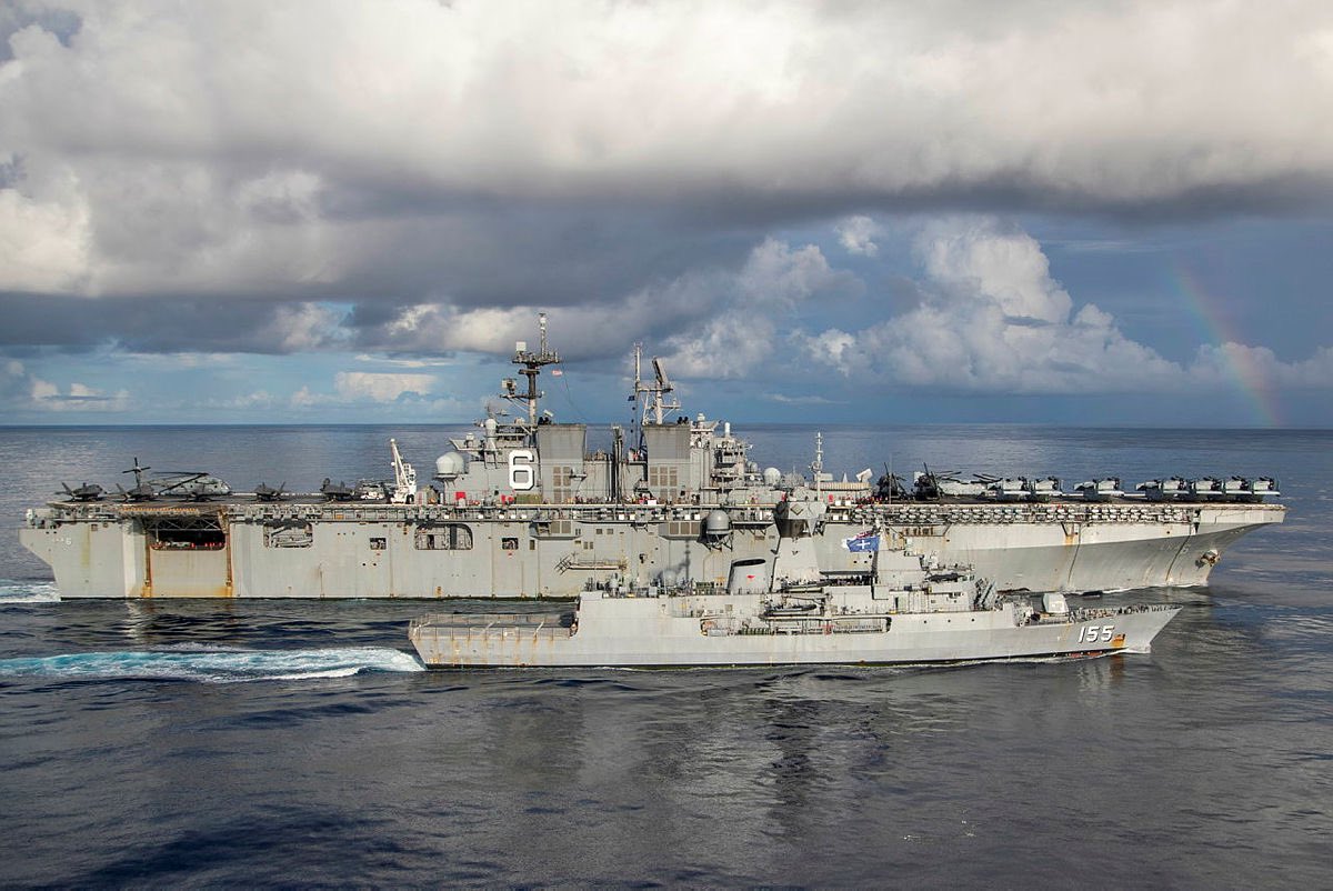 Australian_Navy's tweet photo. Fuelling our friends π¦πΊβ½πΊπΈ #HMASBallarat conducted a Replenishment at Sea with #USSAmerica during the #LargeScaleGlobalExercise2021 in the Western Pacific.
Read more about #YourADF's involvement: https://t.co/2wYQ7nOEom
πΈ: LSIS Ernesto Sanchez #FreeAndOpenIndoPacific https://t.co/L4nQ02ItVs