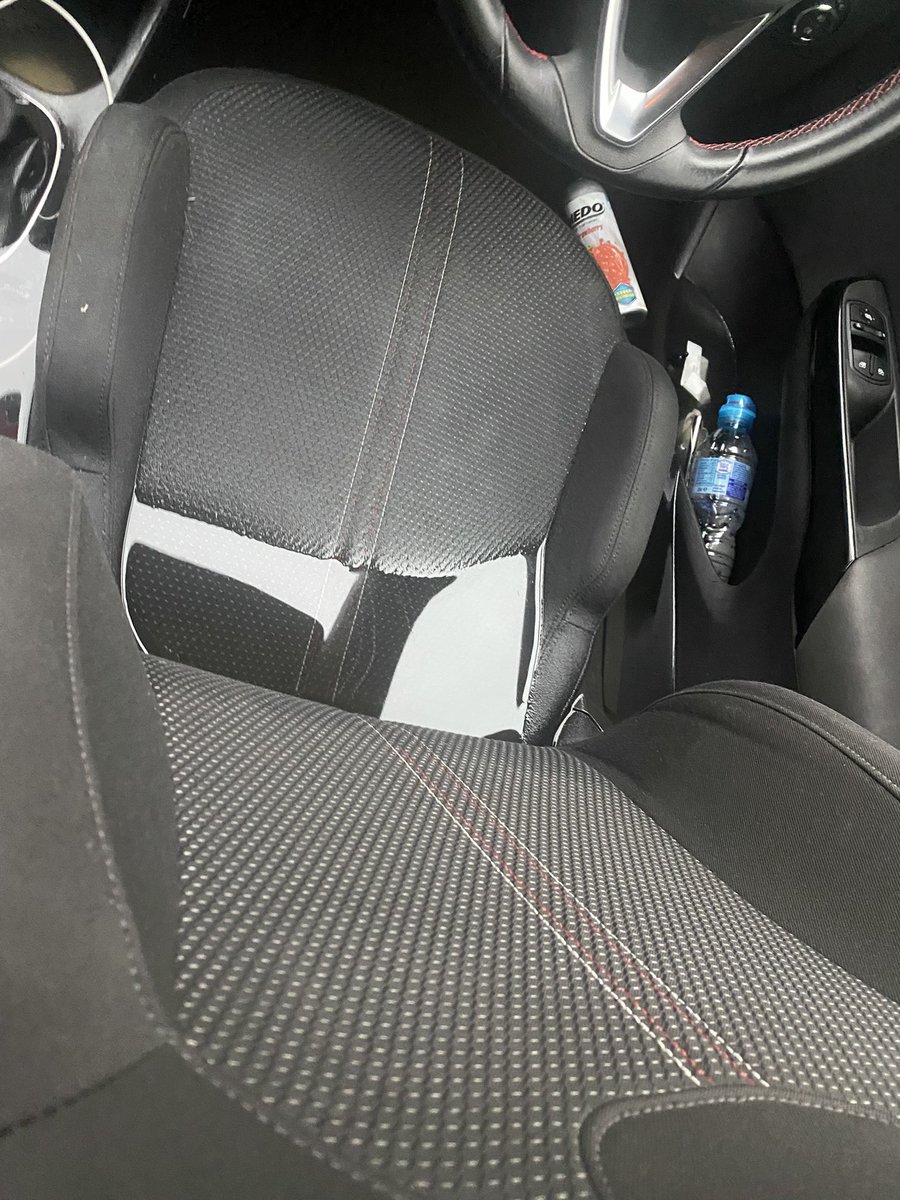 _chloemcg's tweet photo. Does anyone know how long I should leave my car to dry out before turning it on? Any advice is appreciated 😭 https://t.co/EfxToVJroX