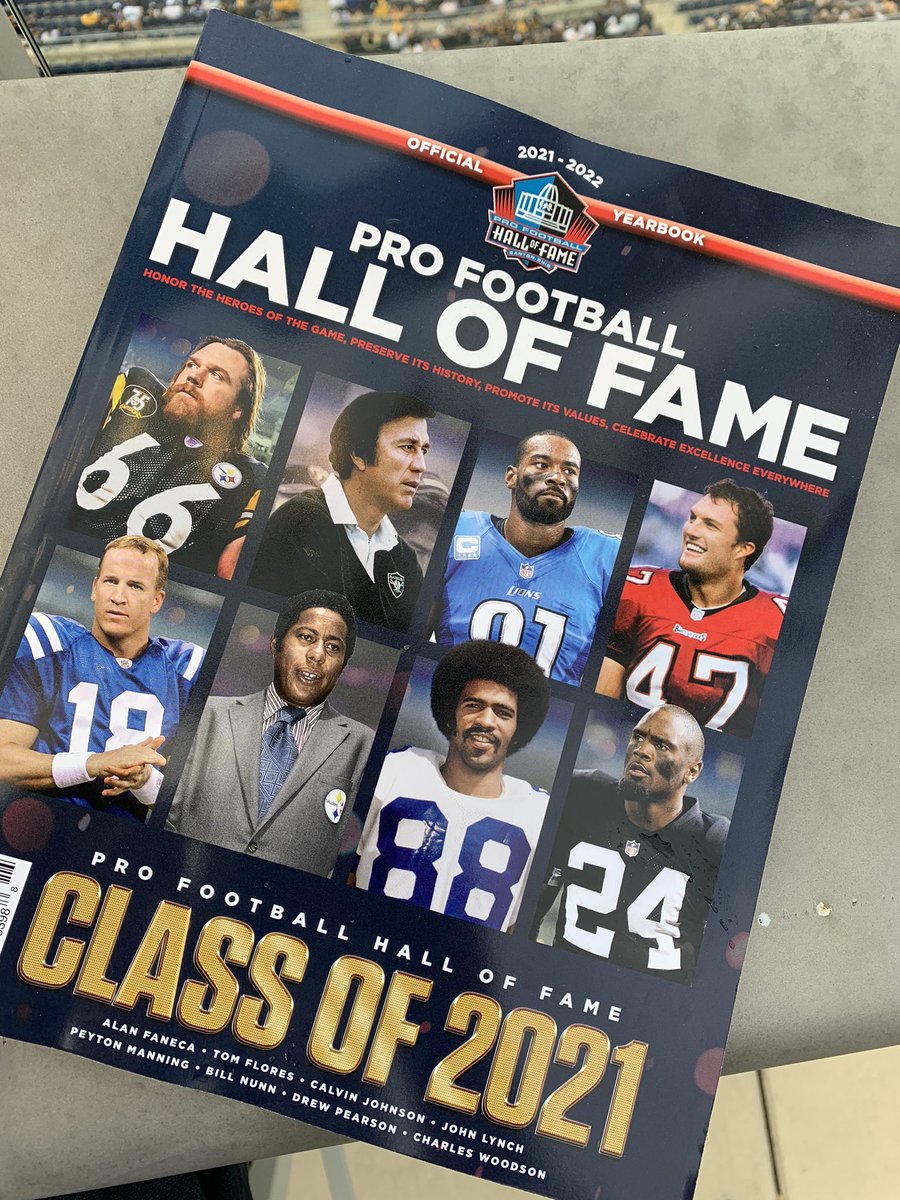 AustinDavisPA's tweet photo. Excited to see our @steelers legends inducted to the Pro-Football Hall of Fame! @tpolamalu @afan66 @CowherCBS #BillNunn #DonnieShell https://t.co/B09HQbjrIT
