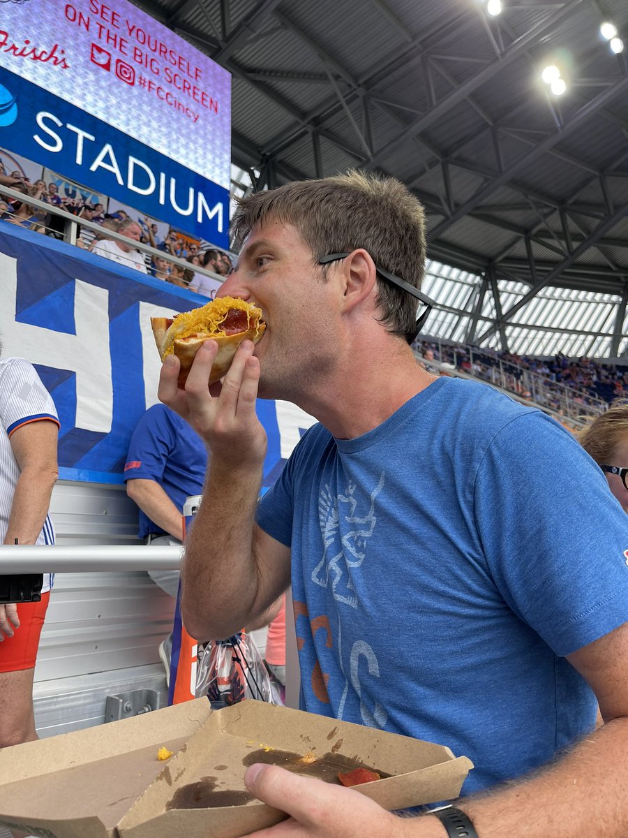 MrKevinWallace's tweet photo. Alert @ThreeDEF, we have a SkyRosa in the bailey #OPEOUT2021 #FCCincy https://t.co/SRnbvAopN9