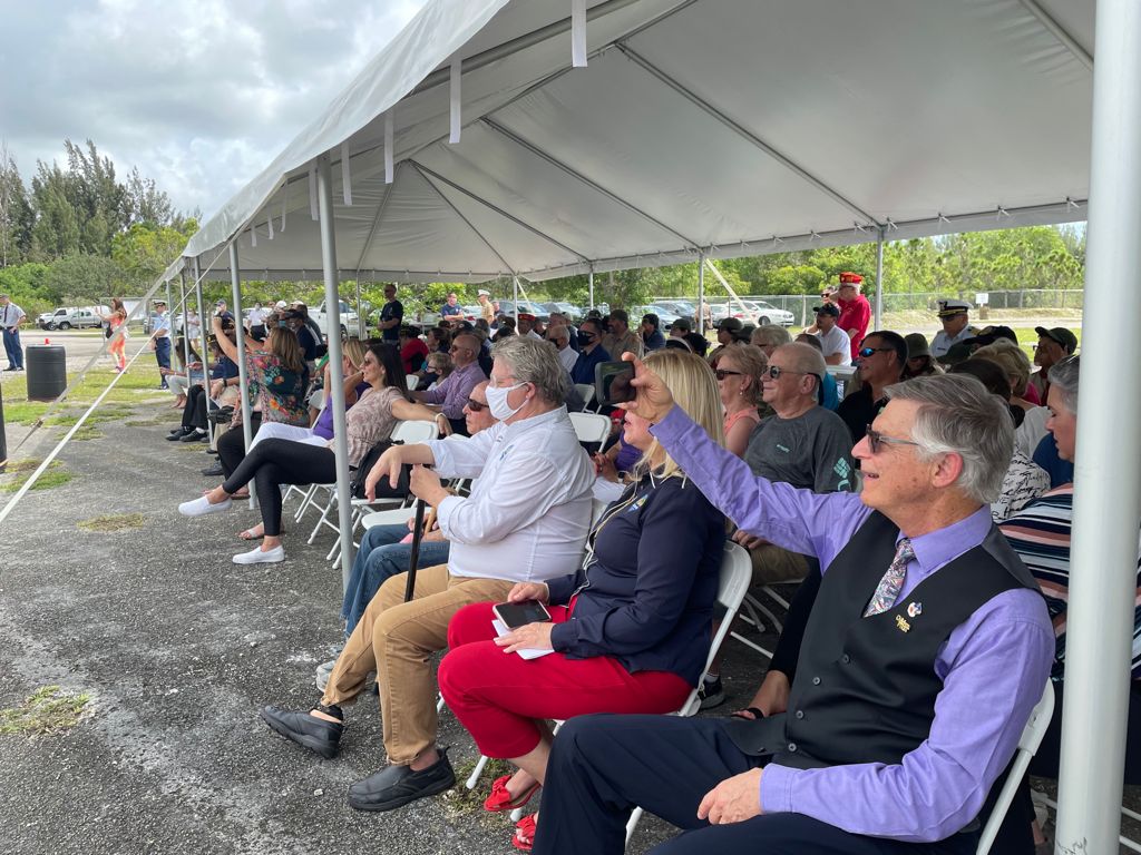 Southcom's tweet photo. Today on #PurpleHeartDay, #SOUTHCOM's Adm. Craig Faller was honored to join community leaders at @MiamiMilitary to remember &amp; pay tribute to those who sacrificed for our nation. 

@USCGSoutheast @RepCarlos @CommishDiaz @MiamiDadeCounty @ZooMiami https://t.co/3RlC2GZQQR