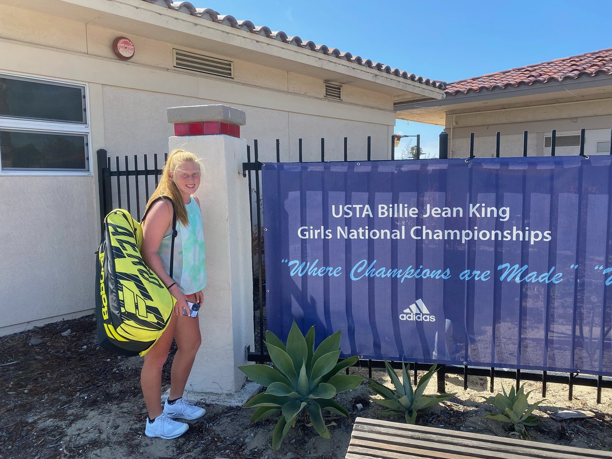 Ellison_grace34's tweet photo. Hard courts here I come! :) https://t.co/YGUCpxFEMO