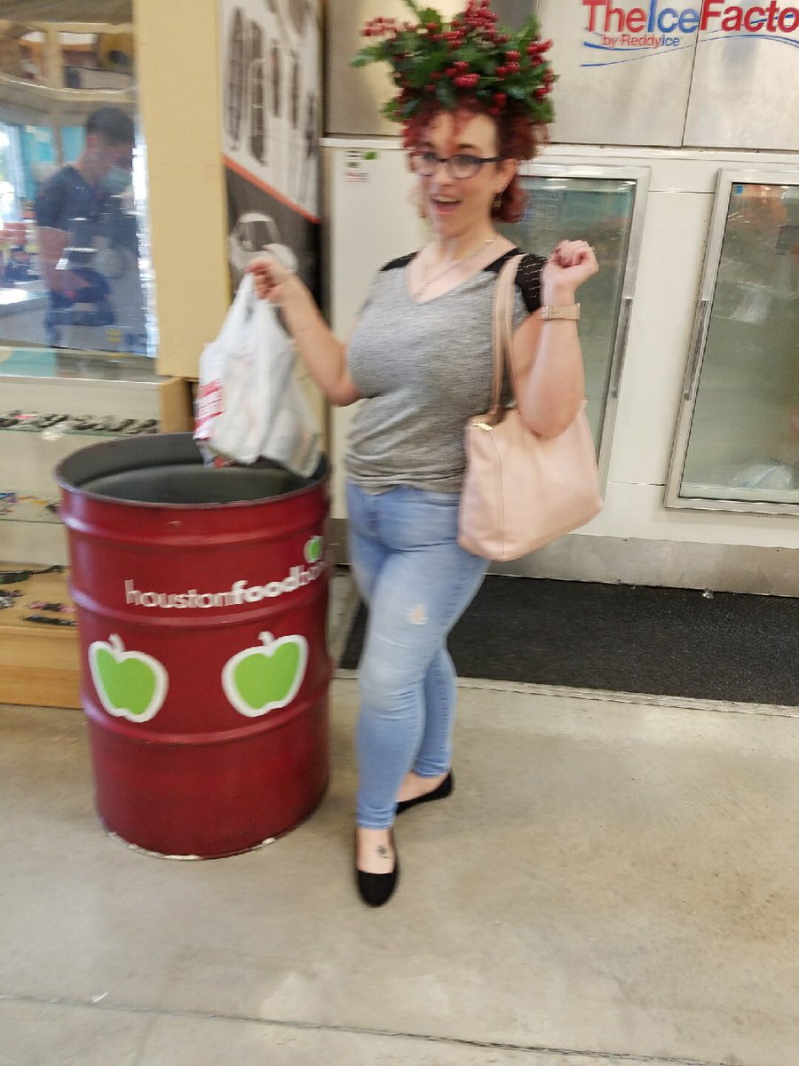 Eadon_Rayne's tweet photo. .@randomactsorg, #GISH, #RandomActs4Holli https://t.co/IazYLzAGO7