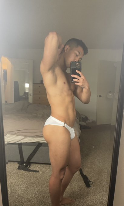 Hawaii ready https://t.co/xgdgs5gFEx<a href="/tag/musclegrowth"class="tags"><span>#musclegrowth</span></a><a href="/tag/teamlocked"class="tags"><span>#teamlocked</span></a><a href="/tag/lockedjock"class="tags"><span>#lockedjock</span></a>