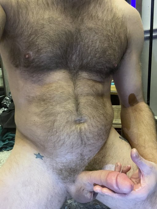 Y&rsquo;all like a heavy dick? My sack is so full too. I Wanna feel you gape &amp; collect my ejaculate in ur gut