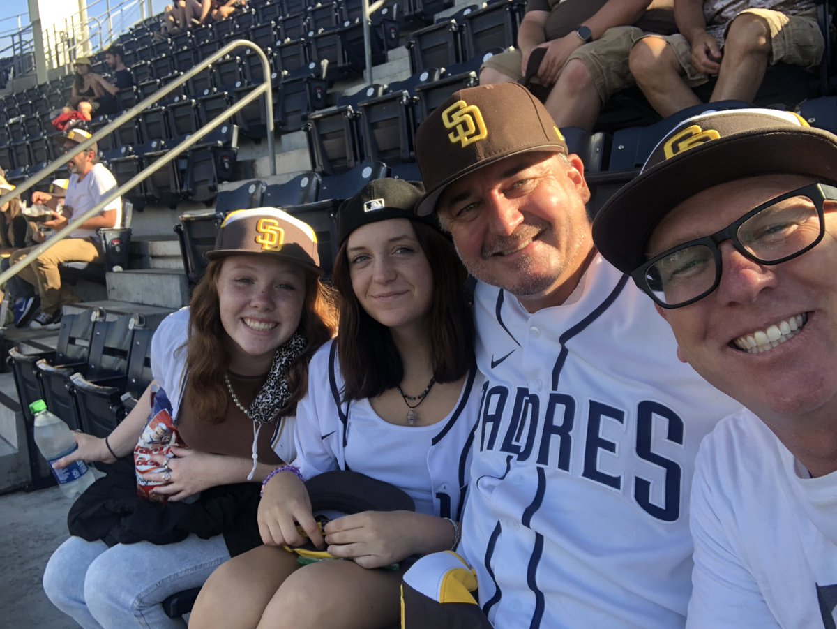 Go <a href="/Padres/">San Diego Padres</a> ! #HungryForMore