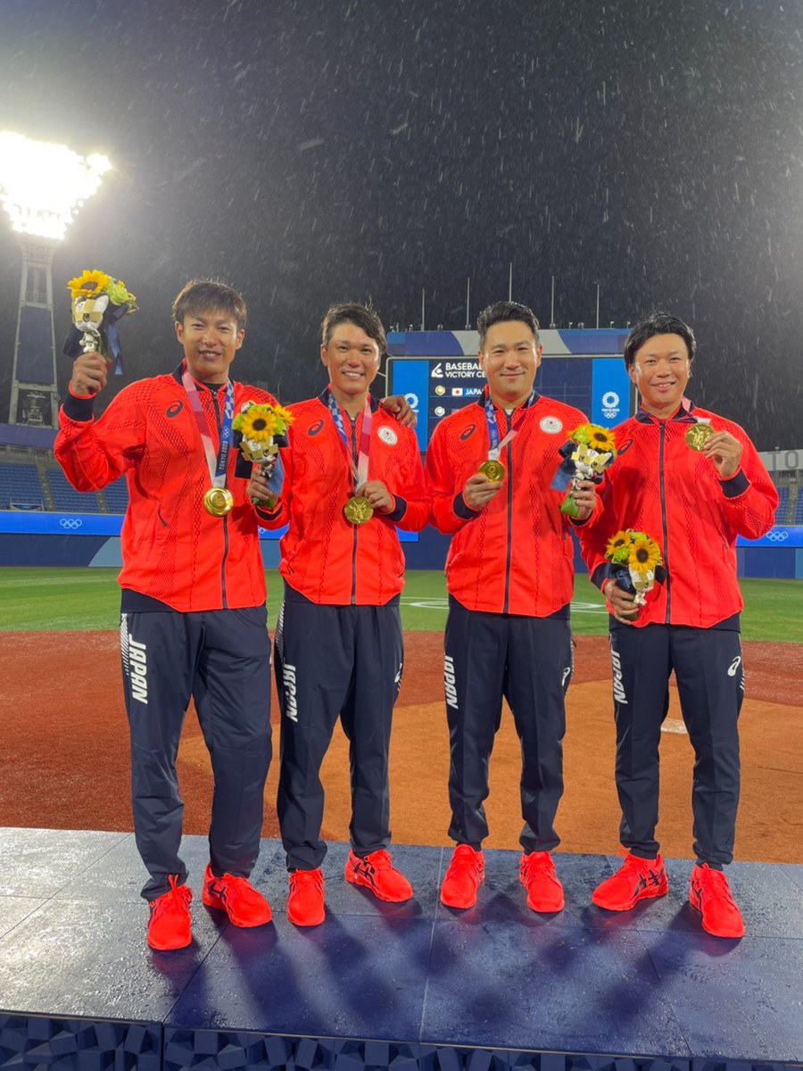 リアルメジャー 小学校でバッテリーだった2人が 22年後にまた同じチームで金メダルを獲得するエピソードがエモすぎる Togetter
