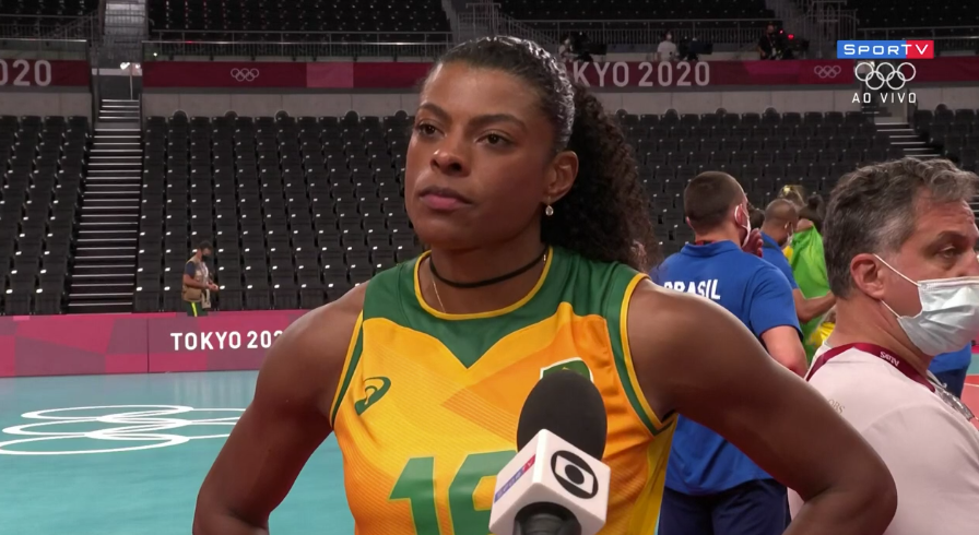 sportv's tweet photo. Minha craque merece todo o carinho do Brasil.
#OlimpiadasNoSporTV https://t.co/VeNDXM4JKg