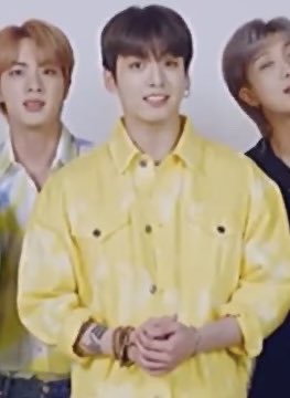 kookdice's tweet photo. everytime jungkook's wear yellow shirt..war flashback https://t.co/9hqDz5gSjm