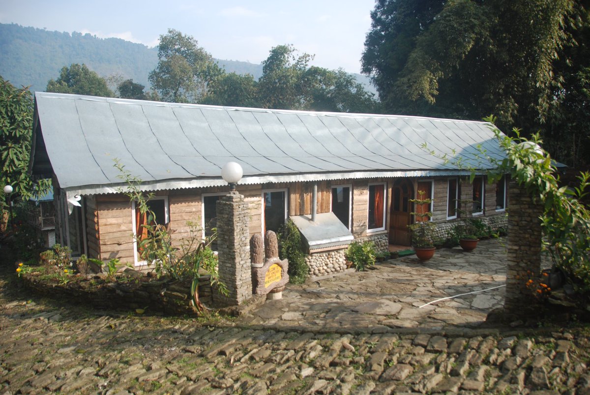 ShiningSikkim's tweet photo. Choosing a simple #homestay like the one in the picture will enable you to stay with a family and learn about #Sikkimese culture! 
Image: ⁦@sikkimgovt⁩
#shiningsikkim #trekking #homestays #sikkim #travel #travelguide #travelblogger #traveller ⁦@PassionateTrav5⁩ ⁦ https://t.co/Q3Jl9roZAM