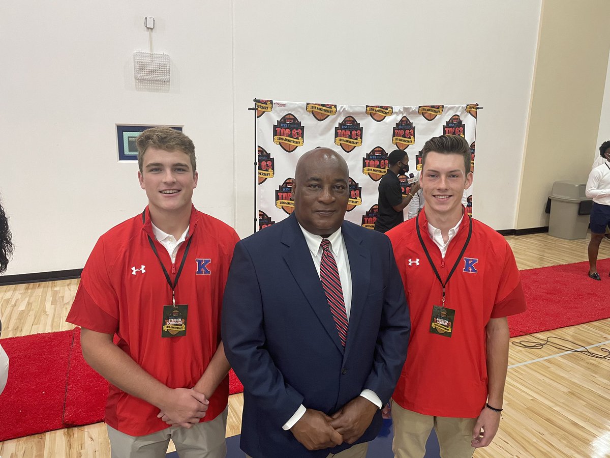 Awesome time tonight at the <a href="/ESPNTop63/">ESPN Top 63</a> event! I am blessed to be on this list and am excited to have a great season with my teammates! <a href="/PrestonMartin_/">𝘗𝘳𝘦𝘴𝘵𝘰𝘯 𝘔𝘢𝘳𝘵𝘪𝘯 𝘞𝘙</a>  <a href="/WPrichard/">Will Prichard</a> <a href="/dominick_ratty3/">Dominick</a> <a href="/KyleGar27/">Kyle Garcia</a> <a href="/nickcueto5/">Nicholas Cueto</a> <a href="/EraPrep/">New Era Prep</a> <a href="/TKALions/">The King’s Academy Athletic Dept.</a> <a href="/ESPNWestPalm/">ESPN WEST PALM (106.3 FM)</a> #TPW