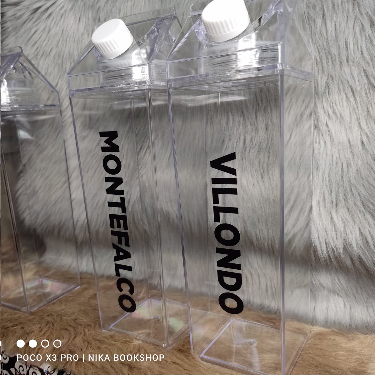 nikaelbookshop's tweet photo. JONAXX 1 LITER WITH BE ON SALE LATER FOR ONLY 400 PESOS! Limited time only 😊

https://t.co/9tLju8fCi0 https://t.co/fjwmZxBVaV