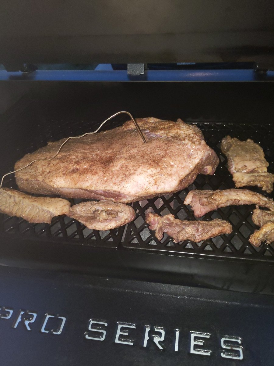 TinnXV's tweet photo. Will post finished product in 16hours https://t.co/mN19GnnpXr