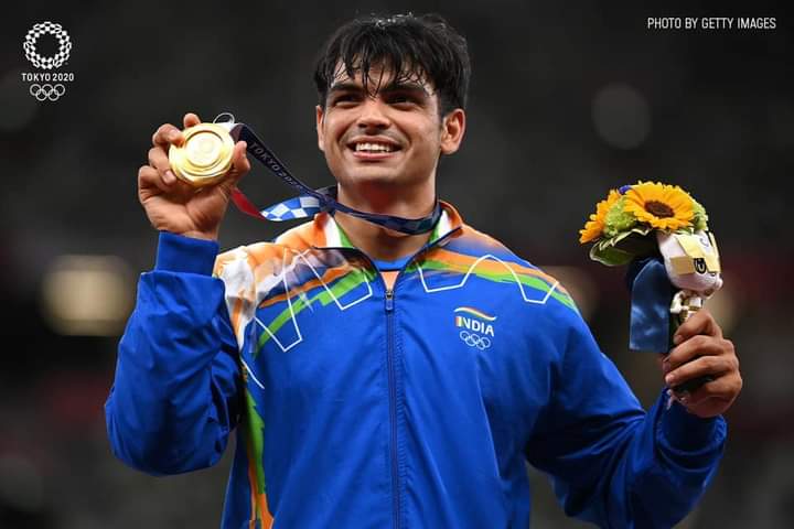 IndranilSingh4's tweet photo. #goldforindia 
#neerajchopda https://t.co/nBS144G4pl