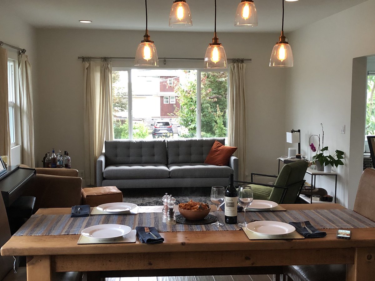 rees_da's tweet image. First home cooked meal in our new home with a delicious Cabernet Sauvignon from @GrothWines courtesy of the previous owners #happy #home #wedidit