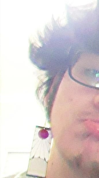 Sem dúvidas um personagem perfeito em um anime perfeito (aproveitar para mostrar o meu brinco dele Por que amo demais)